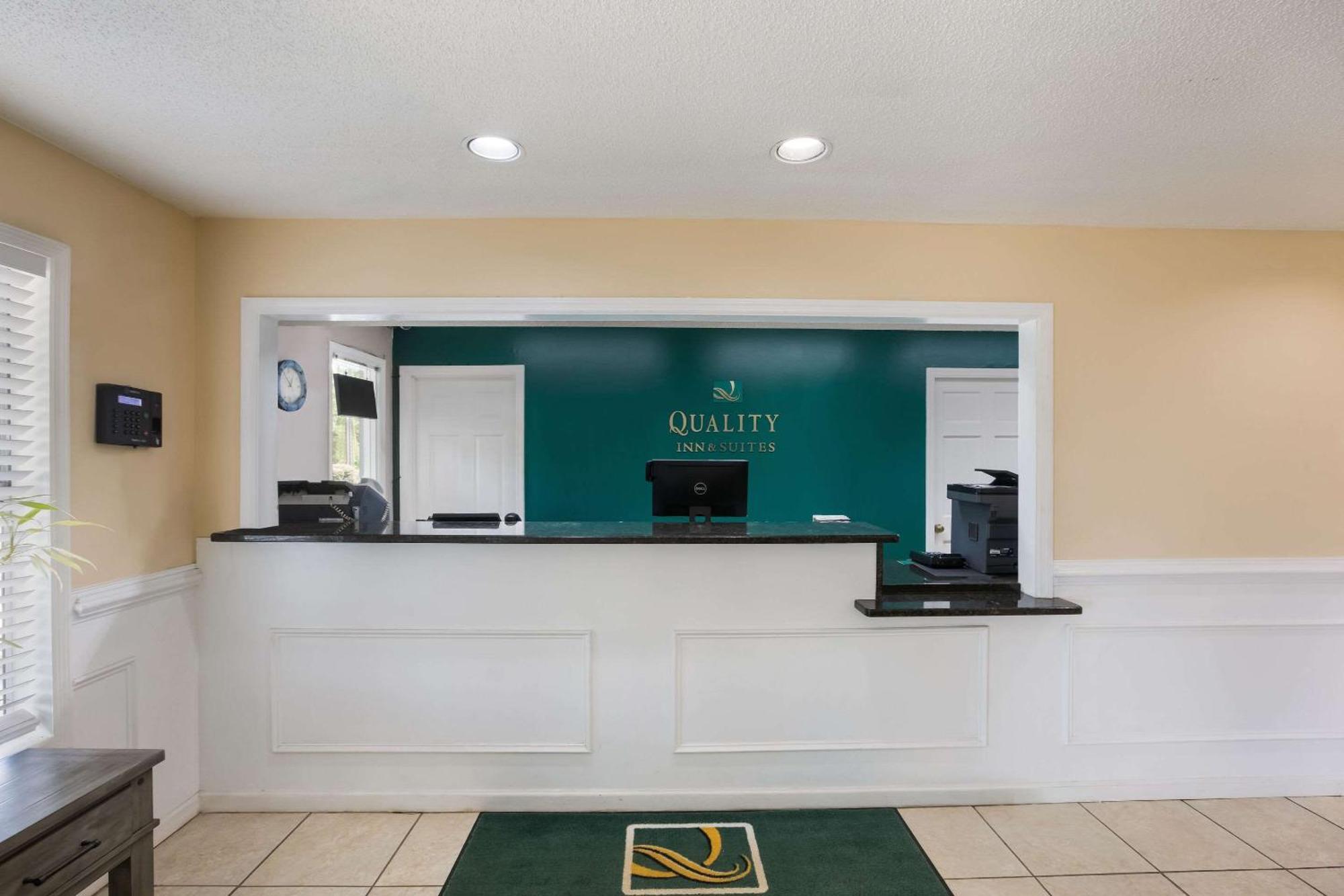 Quality & Near Oconee Hotel Turnwold